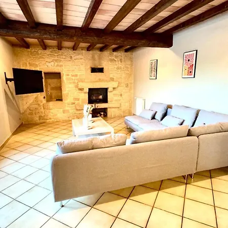 La Poema Вилла Sernhac